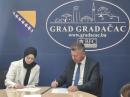 POTPISANI UGOVORI ZA DODJELU STIPENDIJA GRADA GRADAČAC POTPISANI UGOVORI ZA DODJELU STIPENDIJA GRADA GRADAČAC